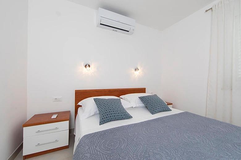 Apartments Marija Brela Luaran gambar