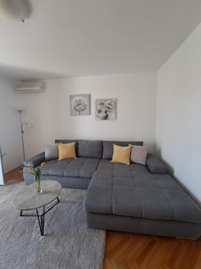Apartments Marija Brela Luaran gambar