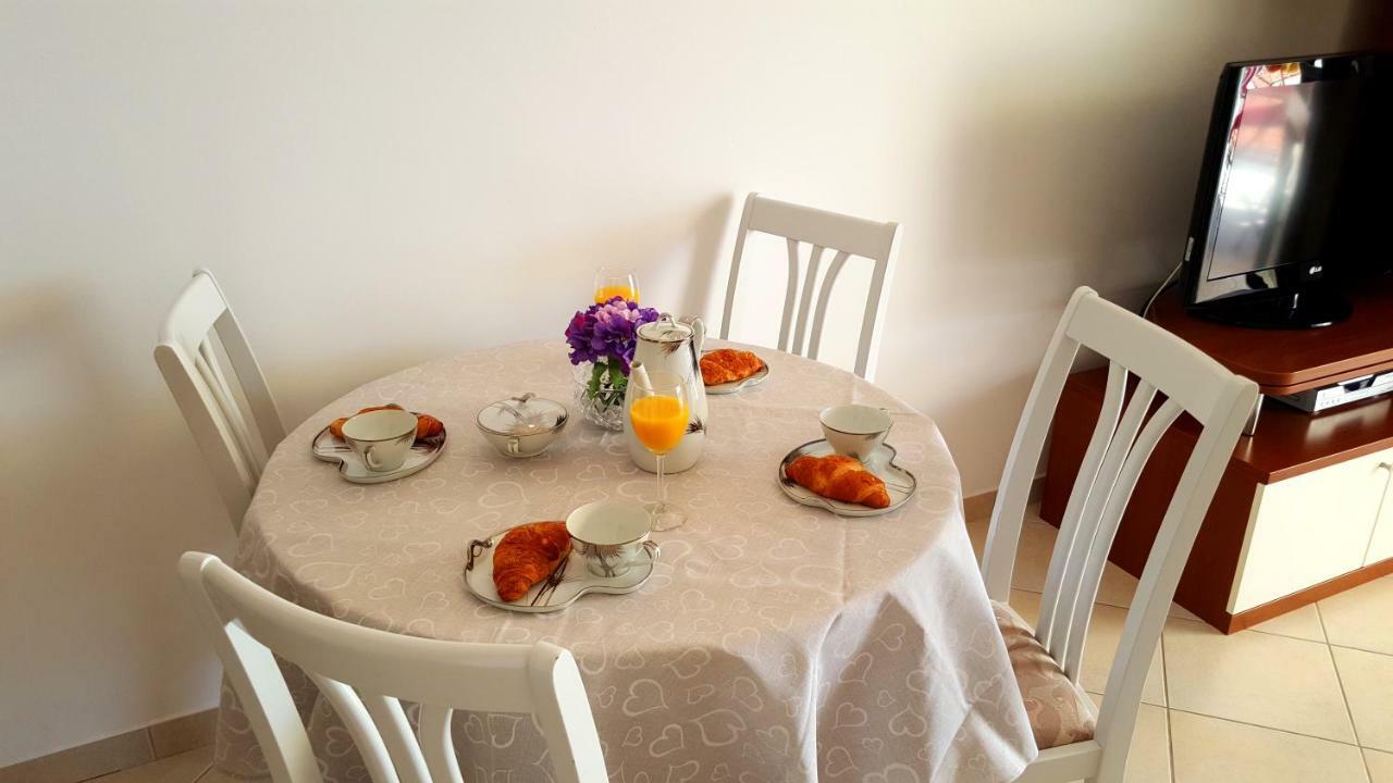 Apartments Marija Brela Luaran gambar